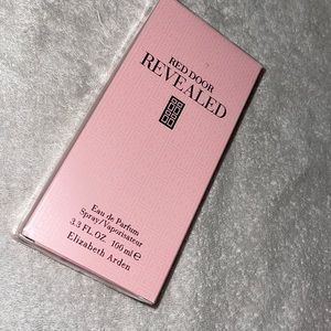 Red Door Revealed Perfume